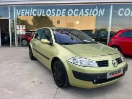 Renault Megane DCI 100 CV AUTHENTIQUE 5P, 3.900 €