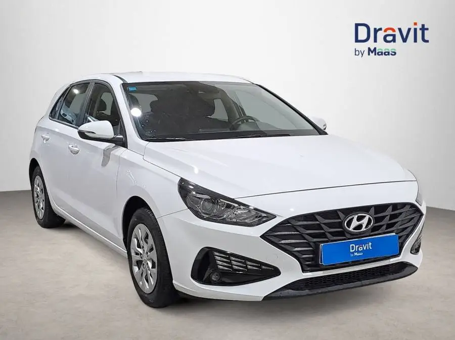 Hyundai i30 1.5 DPI Essence, 14.990 €