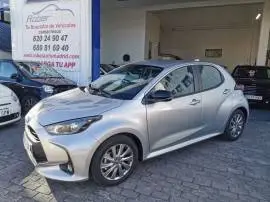 Toyota Yaris Hybrid 1.5 120H, 22.999 €