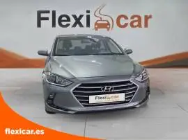Hyundai Elantra 1.6 CRDi Tecno, 12.490 €