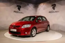 Toyota Auris 1.4 D-4D DPF Active IMPECABLE ESTADO, 9.999 €