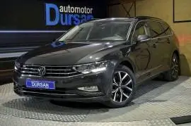 Volkswagen Passat   Variant Executive 2.0 TDI 110k, 23.390 €