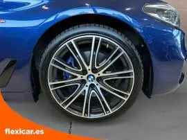 BMW Serie 5 530dA Touring, 34.990 €
